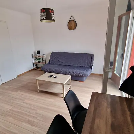 Studio Avec Balcon Et Parking * Ναρμπόν